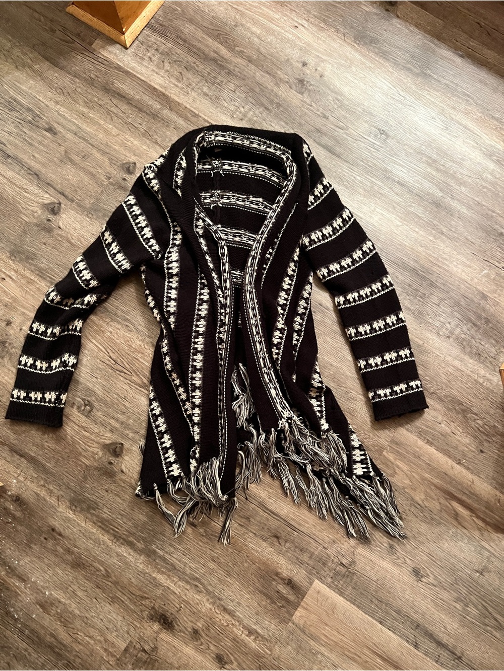 Buffalo David Bitton Black and Cream Fringe Knit Cardigan
